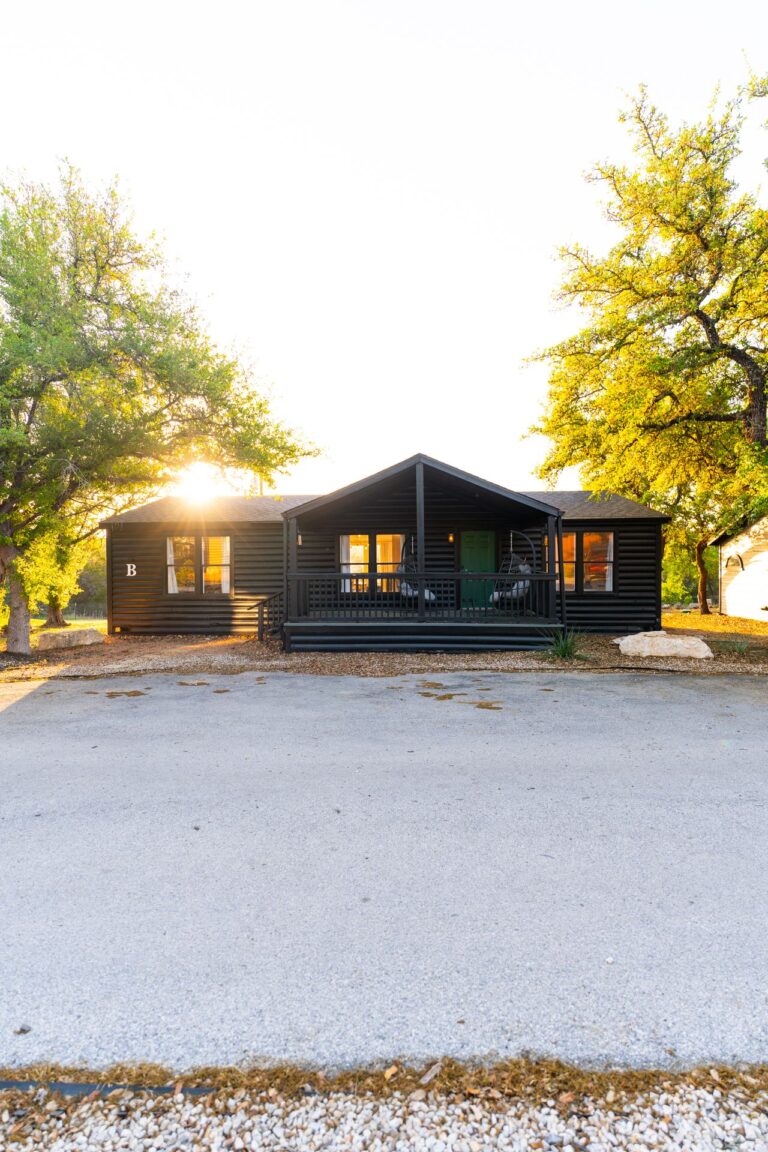Exterior of Cabin B at Starlight Horizon near Canyon Lake, Texas