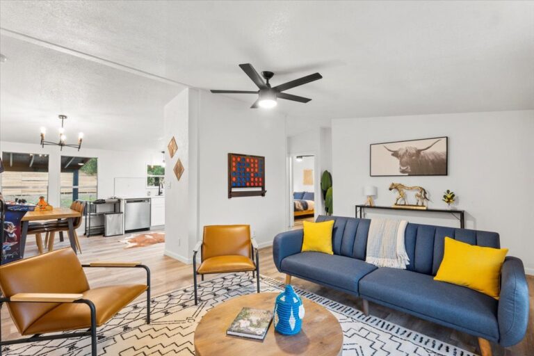 Living room in Cabin J at Starlight Horizon near Canyon Lake, Texas
